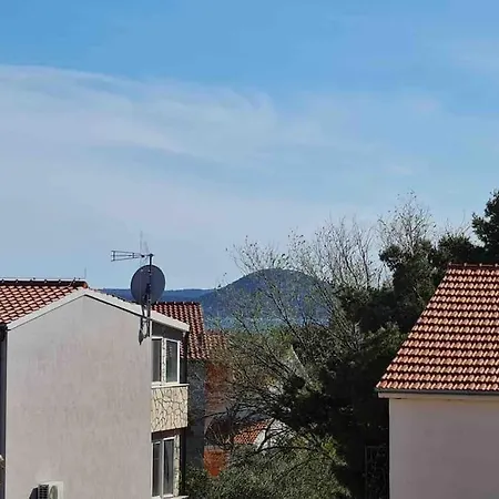 Prostorny Domov V Nejkrasnejsi Casti Chorvatska Apartment Vodice Exterior photo